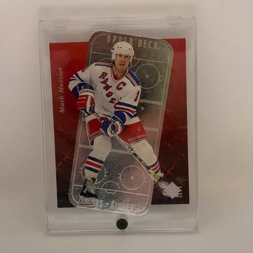 1995-96 SP Stars Mark Messier #E19 HOF (MISC3)